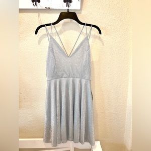 BRAND NEW beautiful sparkle dress !! NON MESSY !!